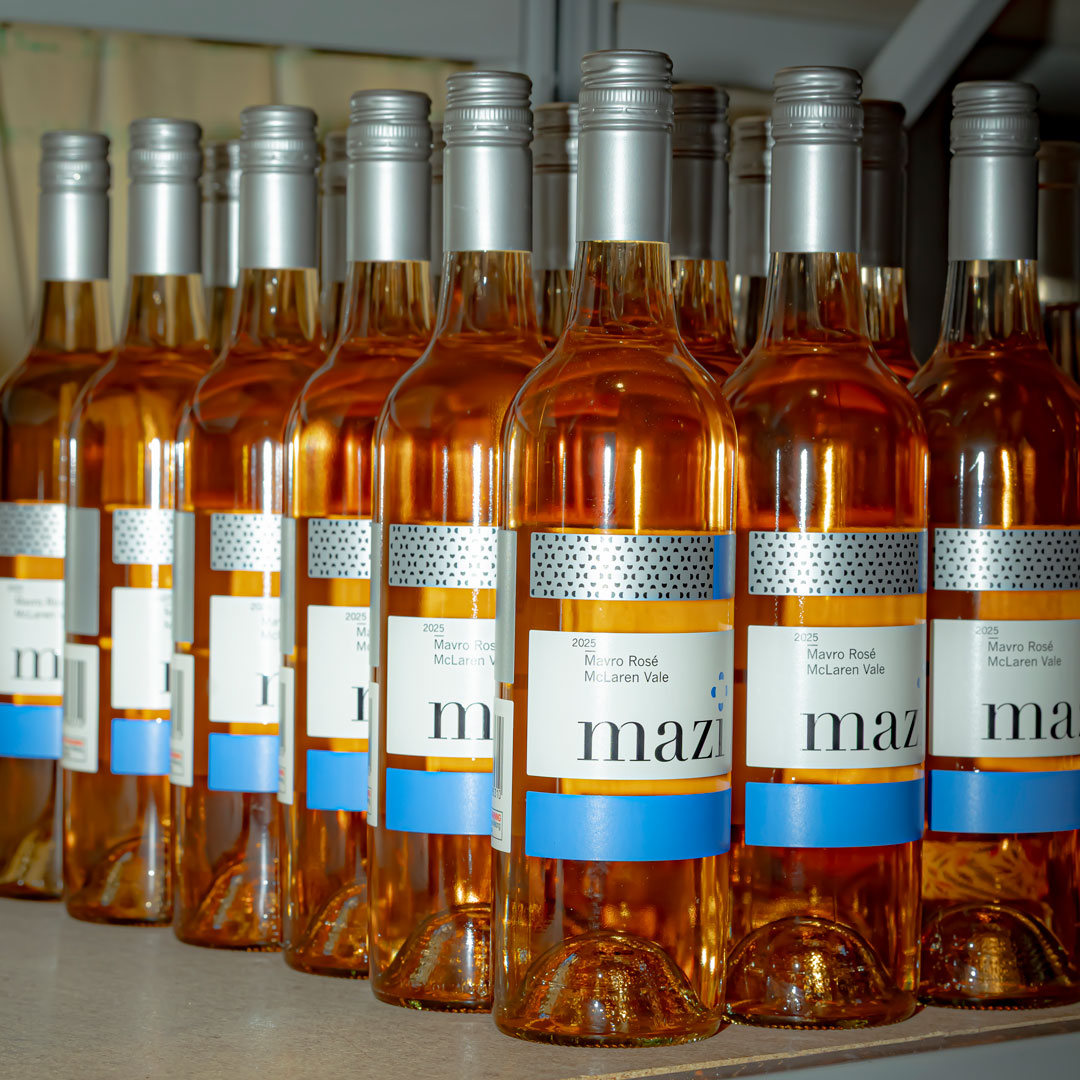 Mazi Rosé Mavrodaphne bottle